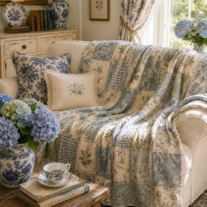 Blue Patchwork Blanket, Vintage Quilt Blanket, Cottagecore Throw, Floral Blanket, Shabby Chic Bedding, Hydrangea Blanket Decor