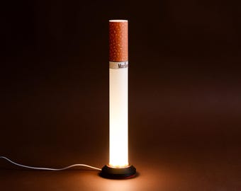 Luminária de mesa LED em formato de cigarro – Luminária moderna e divertida, luz ambiente estética para quarto, bar e decoração de ambientes.