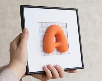Quadro personalizzato con lettere a bolla 3D (18 x 18 cm)