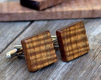 Curly Koa Manschettenknöpfe, Hochzeit Manschettenknöpfe, Herren Holz Manschettenknöpfe, Bräutigam Manschettenknöpfe, Bräutigam Manschettenknöpfe, Geschenk für Männer, Geschenk für Papa, Geburtstagsgeschenk