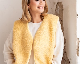 Gilet in lana merino | Gilet da donna in lana | Gilet in pile | Giacca senza maniche | Gilet da esterno | Gilet in peluche | Regalo fatto a mano per lei | Apertura frontale