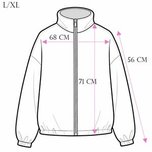 Puede incluir: Un dibujo lineal en blanco y negro de una chaqueta con cremallera, cuello alto y pu&ntilde;os el&aacute;sticos. El texto L/XL es visible. Las flechas de medici&oacute;n indican un ancho de 68 cm, un largo total de 71 cm y una manga de 56 cm para esta prenda.