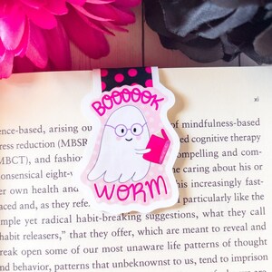 Bookworm Ghost Magnetic Bookmark - Bookish Magnetic Bookmark - Halloween Bookmark - Ghost