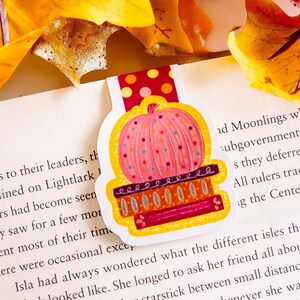 Fall Pumpkin Book Stack Magnetic Bookmark - Magnetic Bookmark - Autumn Bookmark - Pumpkins