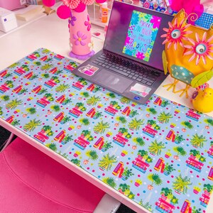 Bookish Plants Desk Mat