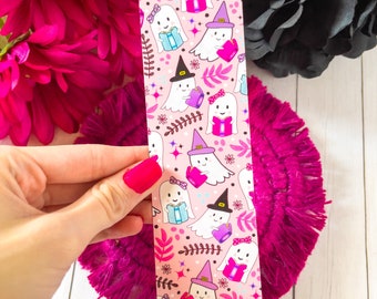 Reading Halloween Ghosts Bookmark - Halloween Bookmark - Illustrated Bookmark