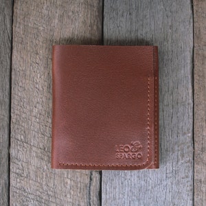 Braun Echtleder Echtleder Geldbeutel // Schlichtes Unisex Tri-Fold Design // Geschenk für Ihn // Herren Geschenk //