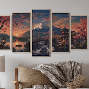 以下が含まれることがあります： 富士山、五重塔、橋、桜が描かれた5枚組のウォールアートセット。ピンク、オレンジ、青の色調で、湖に浮かぶ小舟と石灯籠、夕日が沈む風景が表現されています。各パネルは木製のフレームで縁取られ、日本の伝統的な景観を構成しています。