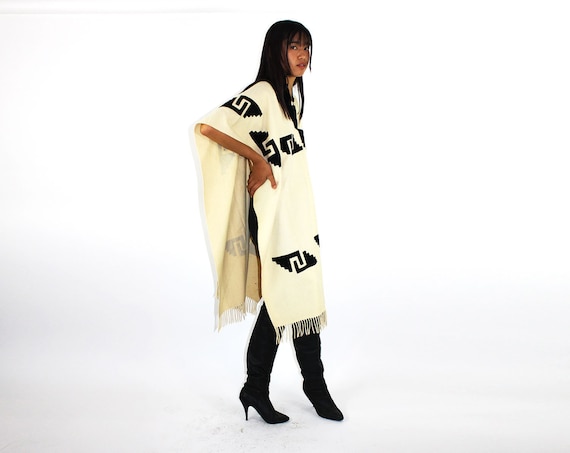 1970s Wool Poncho // Pullover Jacket Vintage Cape