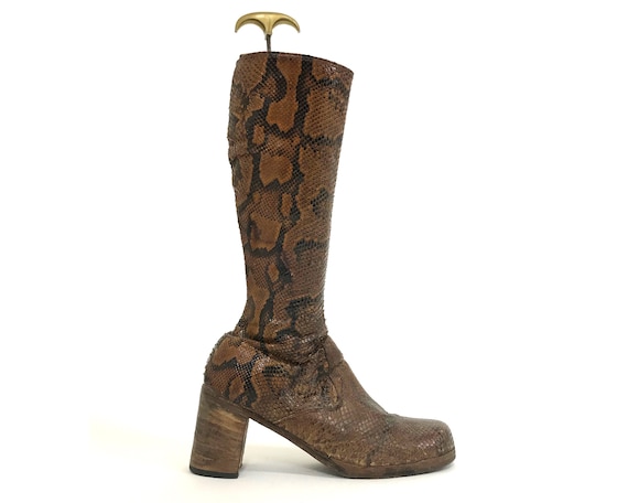 Snakeskin Leather Boots/ Womens Size 11.5 / Platfo