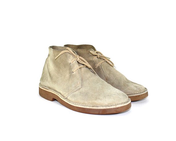 desert boots size 9