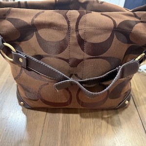 Authentic Vintage 2007 Coach Carly Medium Hobo Bag 10619 Brown Monogram Y2K Clean