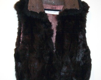 Vtg 1980s Andrew Marc Opossum Fur Vest | Renaissance Style Vest | Edwardian | Burning Man Clothes | Victorian| Leather| Acetate |New Zealand