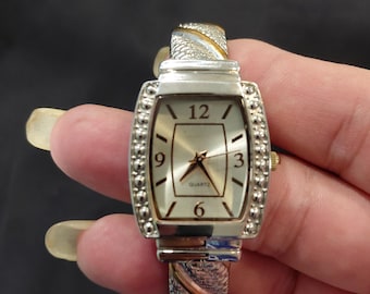 Vintage two-tone quarts watch with rectangular case