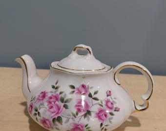 Tetera inglesa con estampado floral de Ellgreave