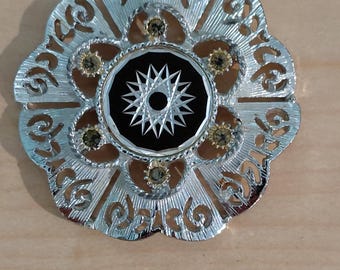 HMS vintage Madeira medallion necklace