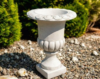 Concrete Flower Pot Stone Garden Vessel Cement Planter Amphora Garden Decor Outdoor Concrete Figure Decorative Planter