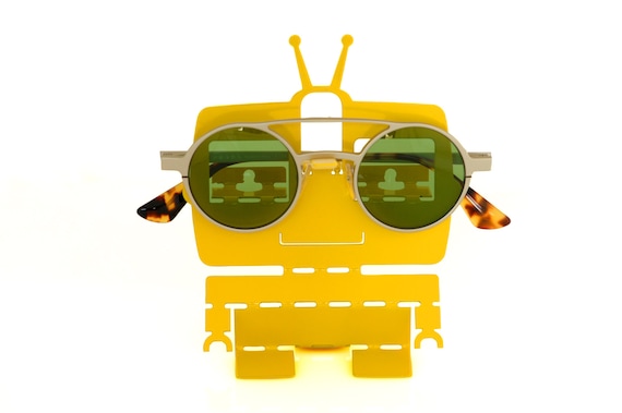 Reading glasses storage discount