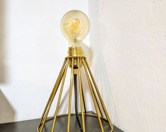 Brass Geometrig Table Lamp