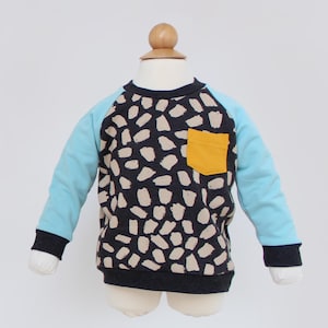 Kids raglan sleeve sweatshirt PDF Sewing Pattern & Tutorial | Digital Download | Shoulder closure | Easy sew | Sizes 0-3M - 5-6Y