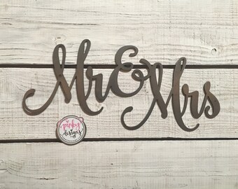 Mr & Mrs Metal Word  | Mr and Mrs Decor | Wedding Gift | Bridal Shower | Anniversary Gift | Bedroom Decor | Mr. and Mrs.