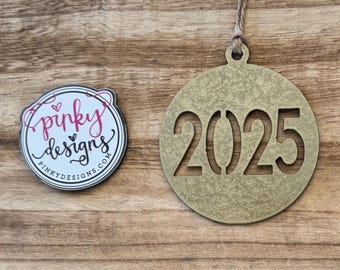 2025 Round Metal Date Keepsake Ornament.