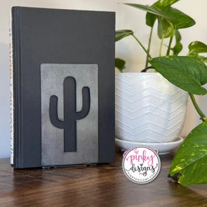 Saguaro Cactus Metal Bookends | Home Office Decor | Book Organizer | Minimalist Bookends | Modern Bookend | Metal Book Holder.