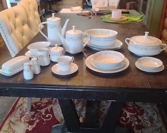 Noritake Wynwood
