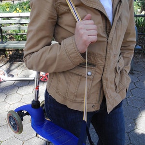 SCOOTSTRAP SCOOT STRAP- the carrying strap for your child&#39;s scooter