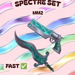 以下が含まれることがあります： MM2のSpectre Setのデジタルイラスト。ティールとシルバーの回転式拳銃と、お揃いの湾曲した短剣が描かれています。上部には「SPECTRE SET」と「MM2」の文字があり、下部には波打つ虹色の背景の上に「FAST」と「CHEAP」のラベルが表示されています。