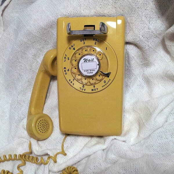 WORKING- Yellow Wall Rotary Phone