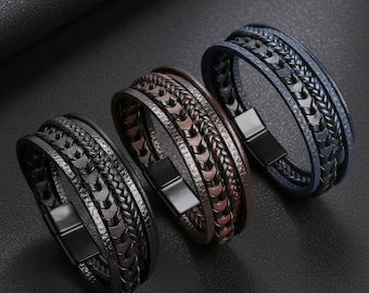 Pulseira de couro com contas em camadas para homens