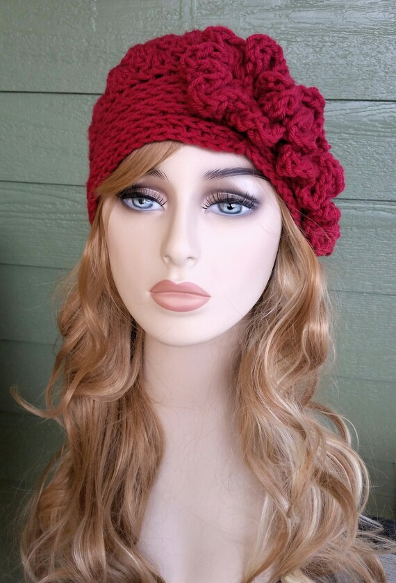 womens crochet hats with flowers