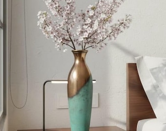 Handgjord marockansk kopparvas | Dekorativ vas med naturlig grön patina | Blomvas i massiv koppar | Lyxig heminredning | Hantverkstillverkad