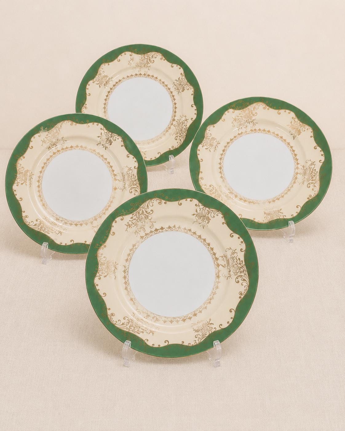 ロシアの装飾皿セット　3枚セット Russian China Set - Etsy