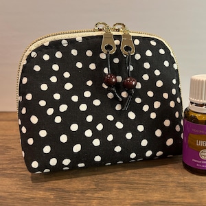 Essential oil pouch; essential oil bag; essential oil storage - Small - holds 6 bottles