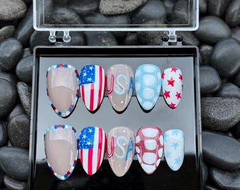 July 4th Nails