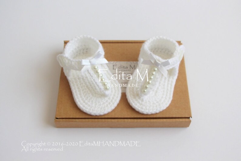 wedding baby shower gift 6-9 months gladiator sandals 3-6 Crochet baby sandals 0-3 pearl summer shoes baby booties baby slippers