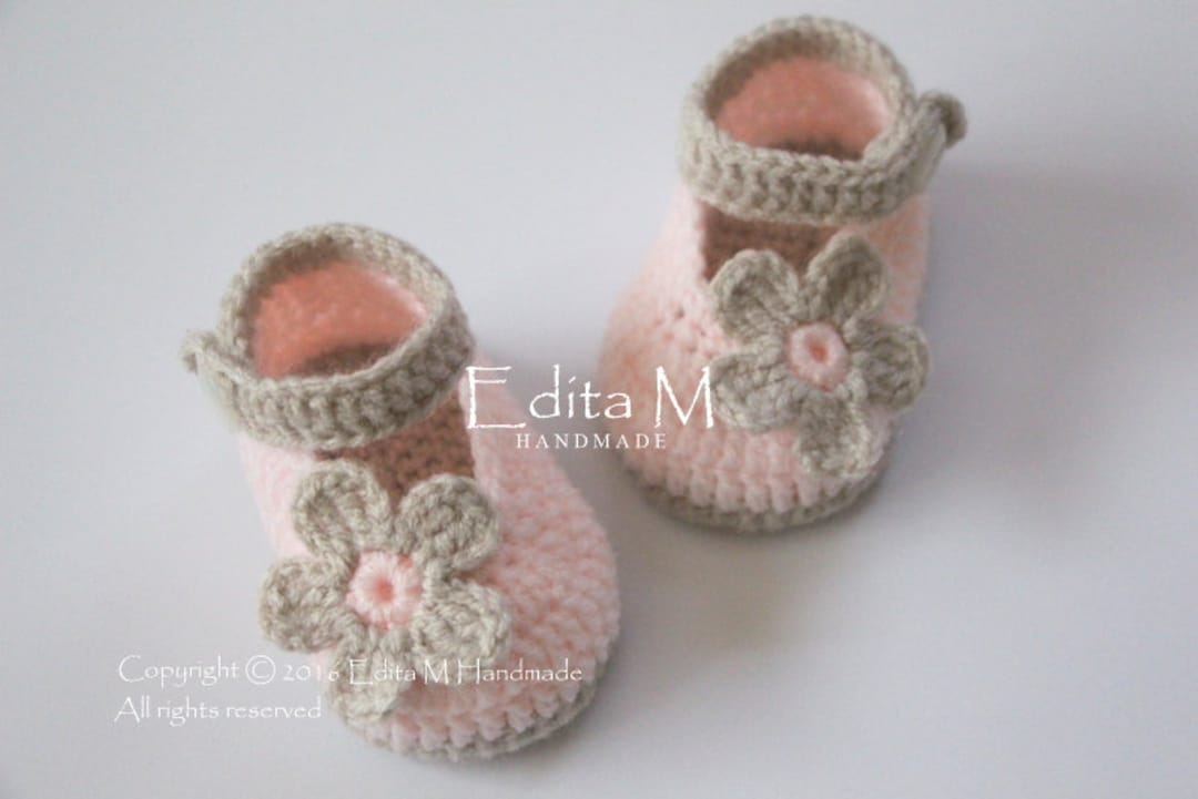 Rosie mary jane cheap crochet baby shoes