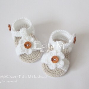 gladiator READY TO SHIP Crochet baby sandals baby booties 3-6 months photo prop baby slippers handmade organza flowers shoes