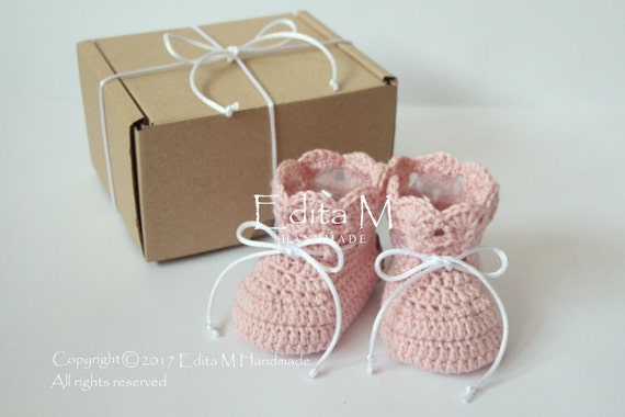 merino wool silk Crochet baby set hat newborn booties unisex newborn set cashmere baby shoes baby shower gift gift for new mom