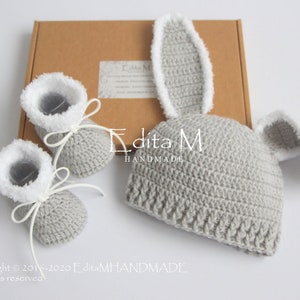 Unisex crochet baby booties, bunny hat, fur shoes, bunny outfit, boots, beanie, newborn set, 0-3, 3-6, baby shower, Easter, announcement