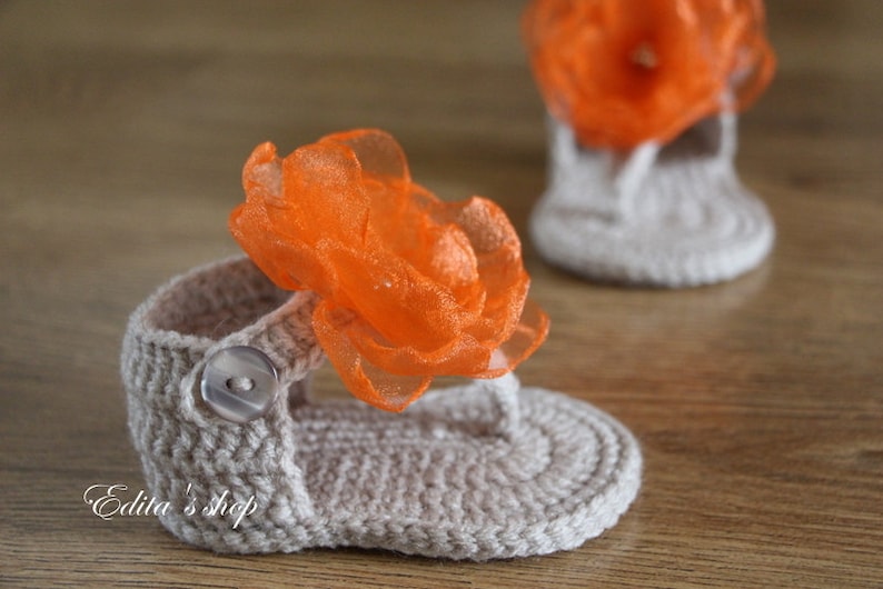 gladiator READY TO SHIP Crochet baby sandals baby booties 3-6 months photo prop baby slippers handmade organza flowers shoes