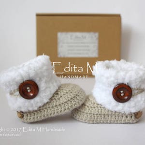 Crochet baby booties, unisex baby shoes, knitted baby boots, 0-3, 3-6, 6-9 months, winter boots, fur shoes, baby shower, gift for baby