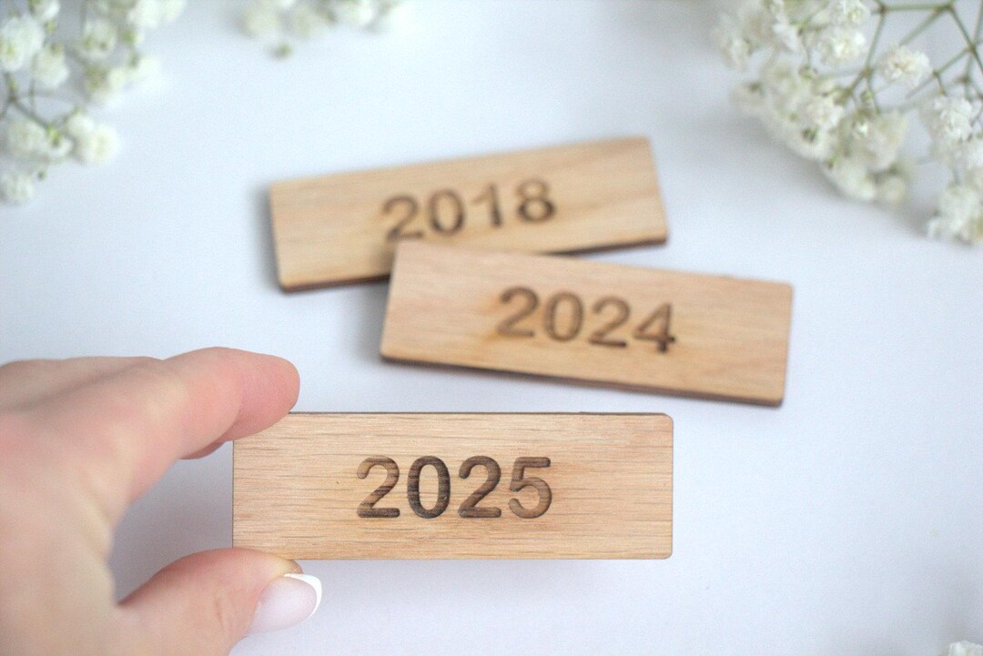 Wooden Date Label 75mm X 25mm Personalised Tags Wood Labels Custom Logo ...