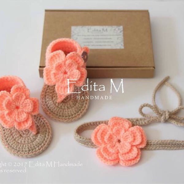 Crochet baby set, gladiator sandals, tieback, booties, baby girl shoes, flower sandals, gift for baby, beach wear, size 0-3, 3-6, 6-9 months