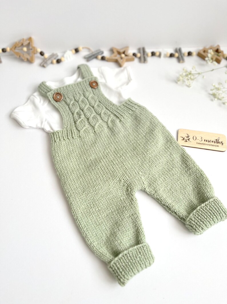 Knitted baby dungarees size 0-3 months baby trousers handknitted baby clothes baby outfit warm pants winter fashion neutral gender unisex image 4