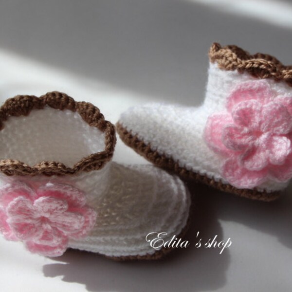 Crochet baby booties, baby shoes, boots, size newborn, 0-3 months, READY TO SHIP, white, brown, pink flower