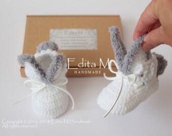 Unisex bunny shoes, crochet rabbit shoes, knitted boots, 0-3, 3-6, 6-9 months, Easter slippers, announcement, gift for baby, baby shower