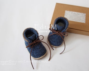 Crochet baby booties, baby shoes, boots, baby boy sneakers, unisex baby shoes,0-3, 3-6, 6-9 month, gift for baby boy, announcement, reveal